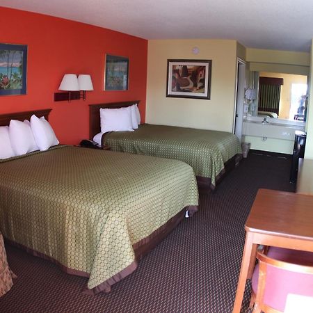 Budget Inn & Suites Hawkinsville ภายนอก รูปภาพ