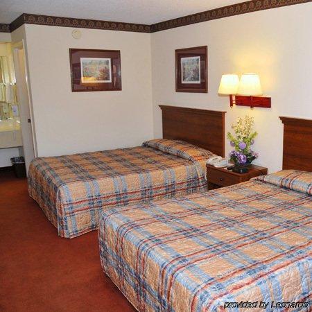 Budget Inn & Suites Hawkinsville ภายนอก รูปภาพ
